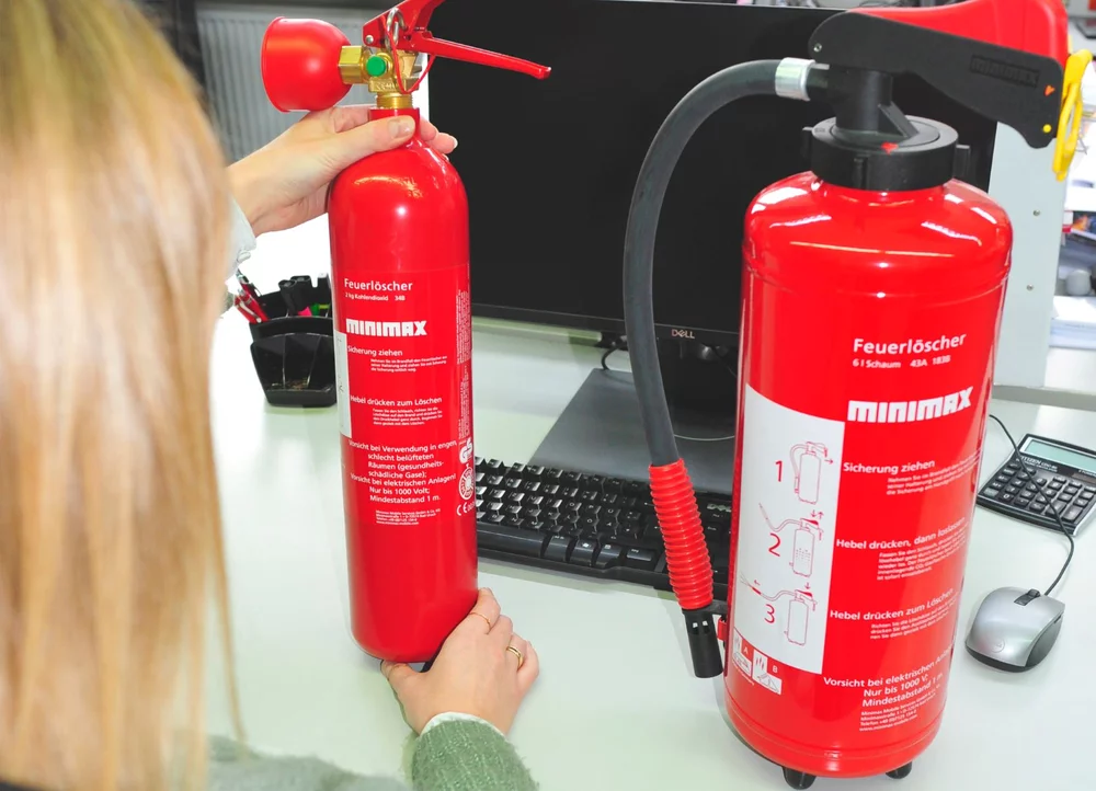 Feuerlöscher von Minimax kaufen für höchste Sicherheit