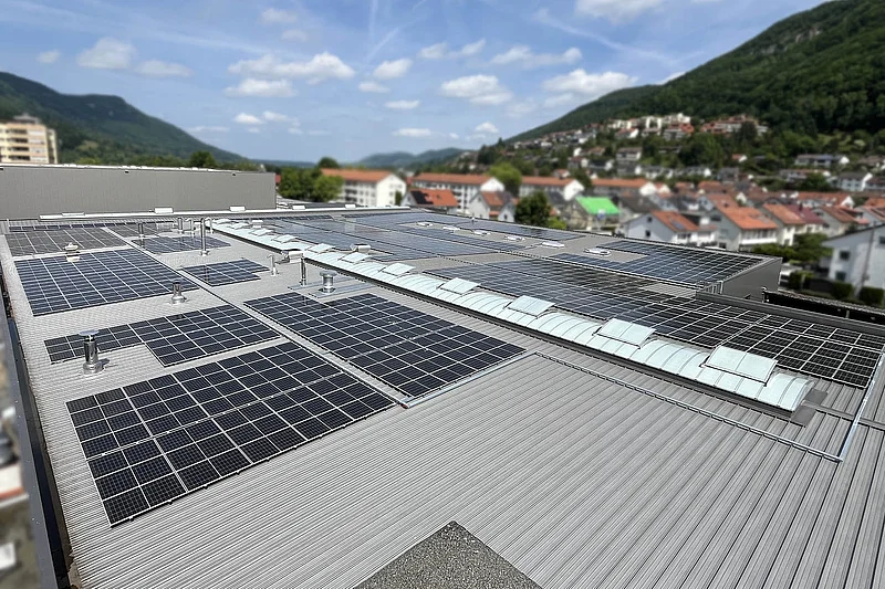 Solarstrom für Feuerlöscher-Produktion bei Minimax in Bad Urach