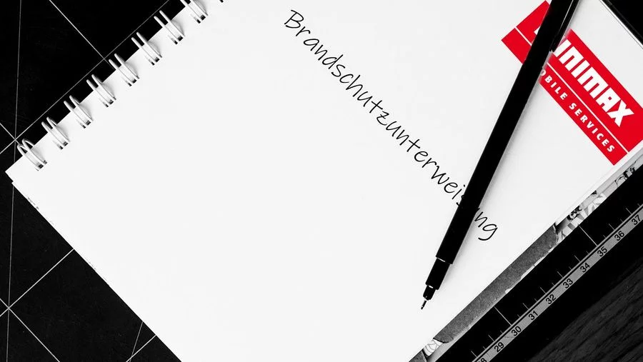 data.image.1.alternative}