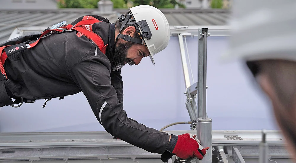 Durch die flächen­deckende Präsenz in Deutsch­land und Öster­reich sind Minimax-Servicetechniker immer in Ihrer Nähe.